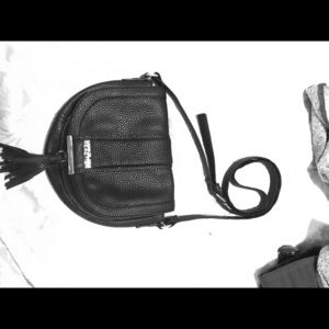 Kenneth Cole purse